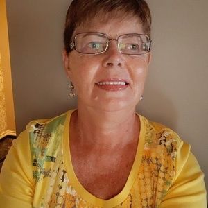 Meet your Posher, Rita